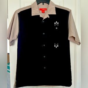 NWOT Men’s Short Sleeve Retro Camp Shirt